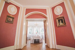 Hotel Seeschloss