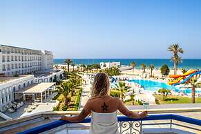 Palmyra Holiday Resort & Spa