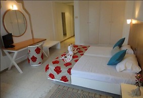 Palmyra Holiday Resort & Spa