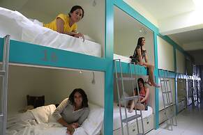 Hostel Tropico 20º OceanFront