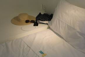 Hostel Tropico 20º OceanFront