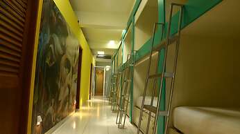 Hostel Tropico 20º OceanFront