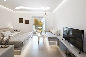 Amara Suites Santorini