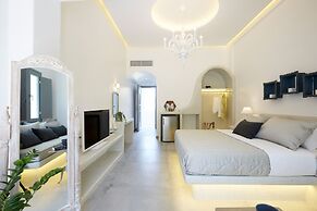 Amara Suites Santorini