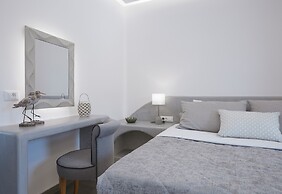 Amara Suites Santorini