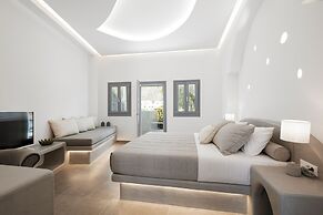 Amara Suites Santorini