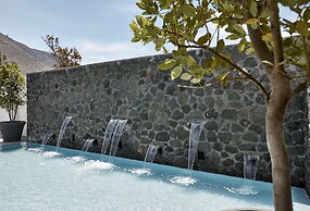 Amara Suites Santorini