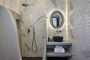 Amara Suites Santorini