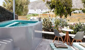 Amara Suites Santorini