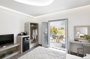 Amara Suites Santorini