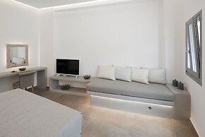 Amara Suites Santorini