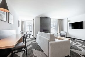 DoubleTree by Hilton Quebec Resort