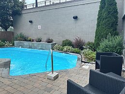 DoubleTree by Hilton Quebec Resort