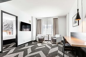 DoubleTree by Hilton Quebec Resort