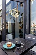 The Fin Hotel, Tapestry Collection by Hilton