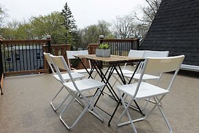 WOW Luxury Suites - Halifax Downtown