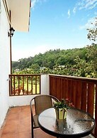 Nunu Haus Guest House