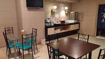 Hua Xiang Motel - Arena