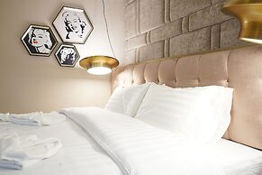 De Prime@rangnam, Your Tailor Made Hotel