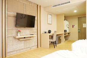 De Prime@rangnam, Your Tailor Made Hotel