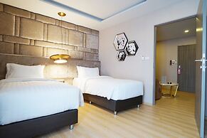 De Prime@rangnam, Your Tailor Made Hotel