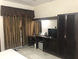Golden Huts Resorts