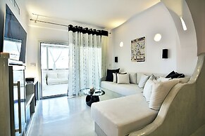 Santorini Loft Boutique Apartments