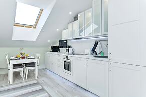 Harbor Black Pearl Apartments