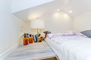 Harbor Black Pearl Apartments