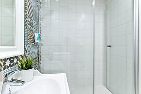 Harbor Black Pearl Apartments