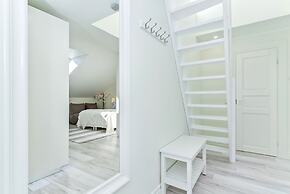 Harbor Black Pearl Apartments