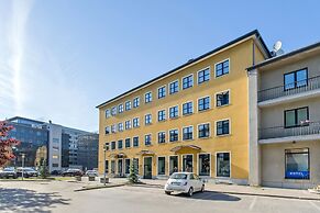 Harbor Black Pearl Apartments