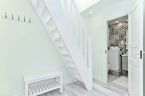 Harbor Black Pearl Apartments