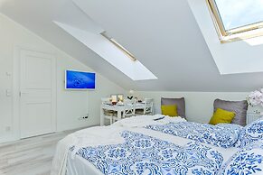 Harbor Black Pearl Apartments