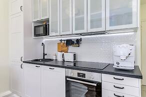 Harbor Black Pearl Apartments