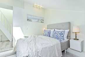 Harbor Black Pearl Apartments