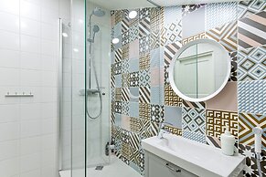 Harbor Black Pearl Apartments