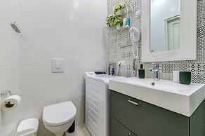 Harbor Black Pearl Apartments