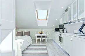 Harbor Black Pearl Apartments