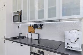 Harbor Black Pearl Apartments