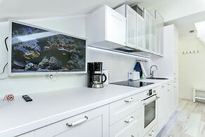 Harbor Black Pearl Apartments