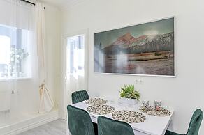 Harbor Black Pearl Apartments