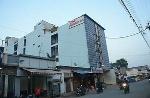 Hotel Avalon Inn