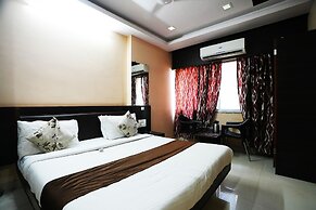 Hotel Madurai near Central Bus Stand, Udaipur