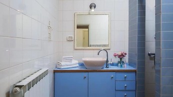 Lavender Villa In The Mountains