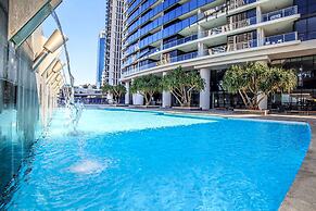 Sealuxe Suites - Central Surfers Paradise