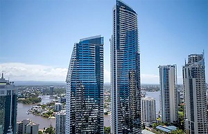 Sealuxe Suites - Central Surfers Paradise