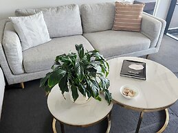 Sealuxe Suites - Central Surfers Paradise