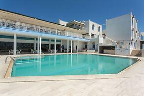 Chronos Beach Akyarlar