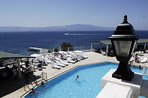 Chronos Beach Akyarlar